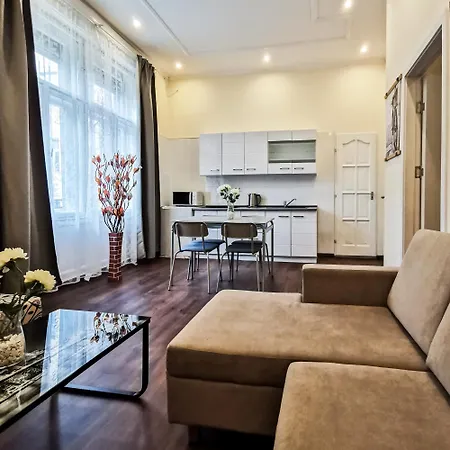 Apartment Petofi / Duplex *