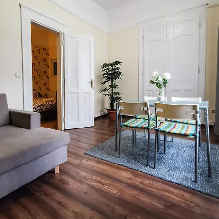 Petofi / Duplex דירה *